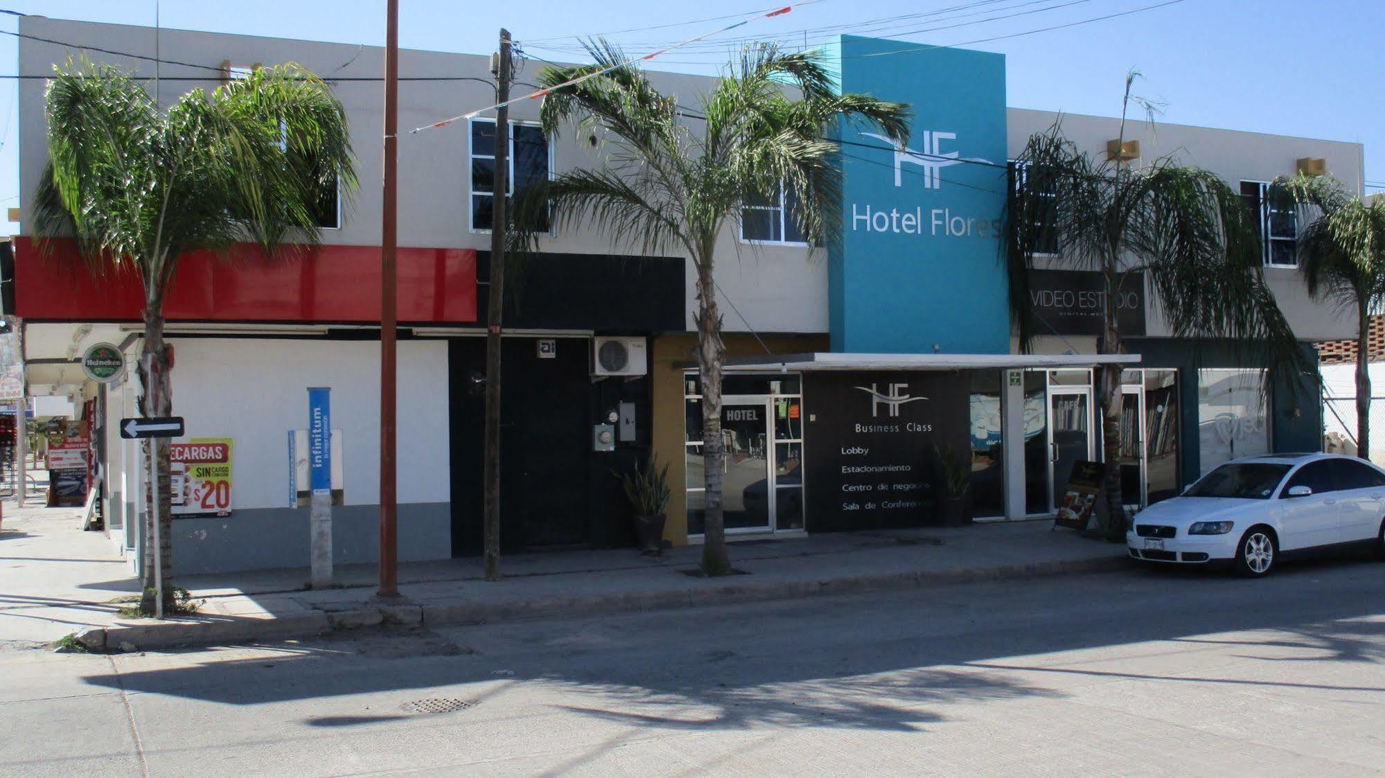 Hotel Flores Guamuchil Zewnętrze zdjęcie