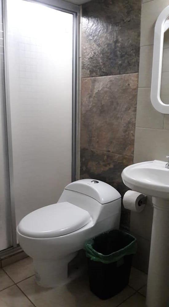Hotel Flores Guamuchil Zewnętrze zdjęcie